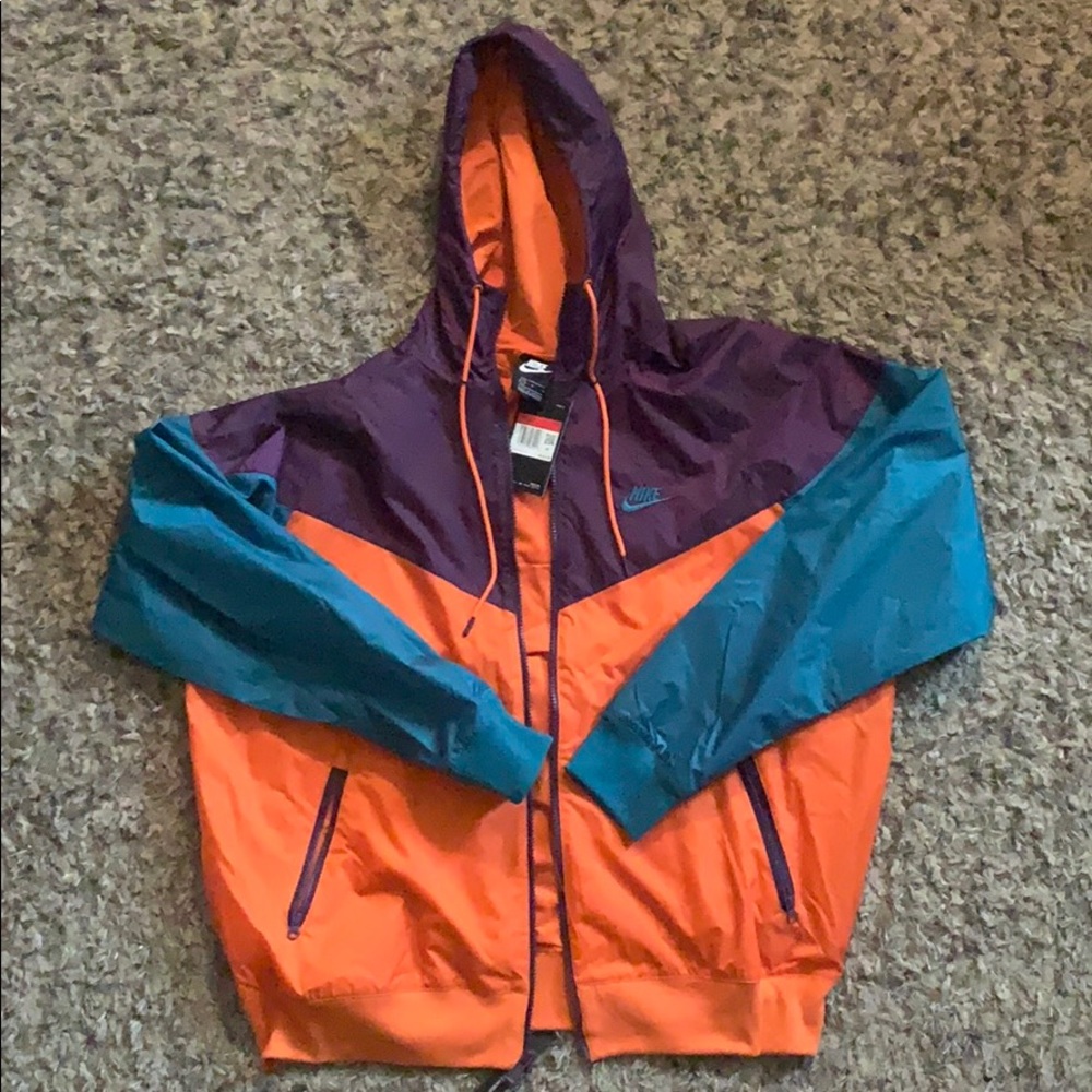 🔥 NIKE MULTICOLOR WINDBREAKER 🌬